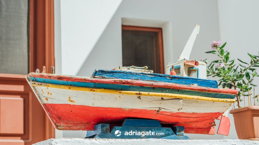 Mornarski stil - Brodovi