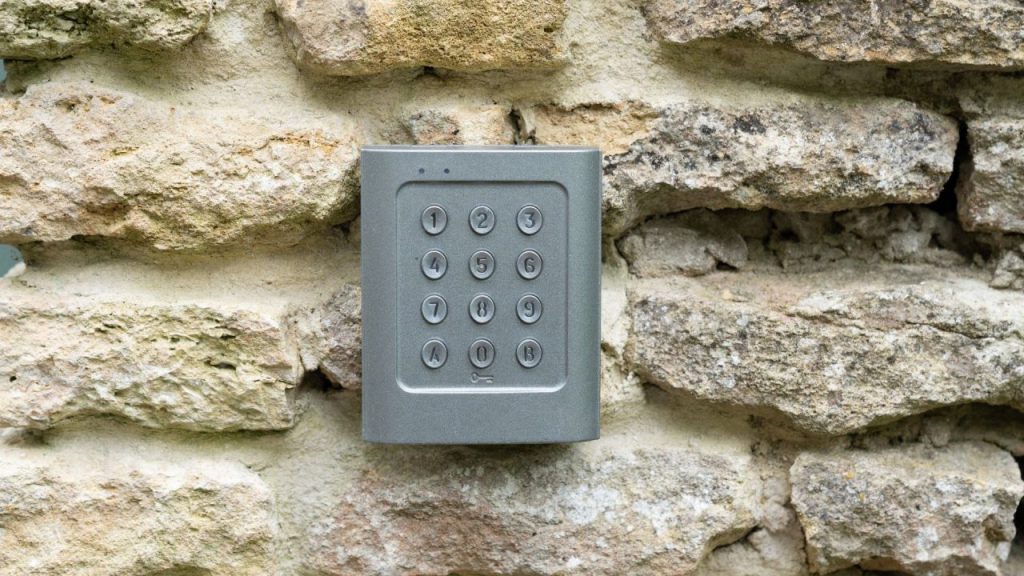 Samostalni ulazak - pametna brava