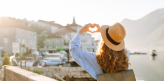 How to Be a Responsible Traveler: Small Habits That Make a Big Difference