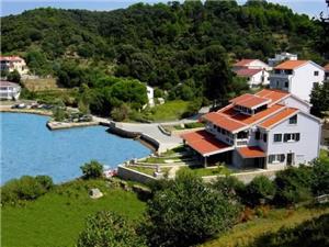 Apartmány Mare Chorvátsko, Rozloha 50,00 m2, Ubytovanie s bazénom, Vzdušná vzdialenosť od mora 10 m