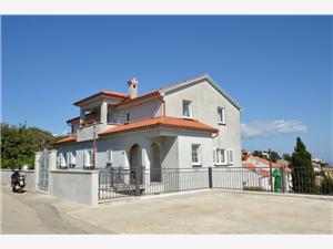 Apartment Kvarners islands,Book  Marlen From 13 €