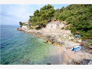 Location en bord de mer Les iles de la Dalmatie centrale,Réservez  Slavka De 18 €