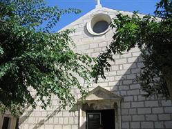 Kostel sv. Františka Novalja - ostrov Pag Kostel