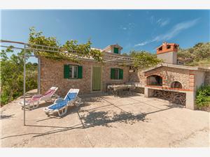 Remote cottage Middle Dalmatian islands,Book  Lozna From 11 €