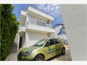 Lägenhet Split och Trogirs Riviera,Boka  Zdenka Från 136 SEK