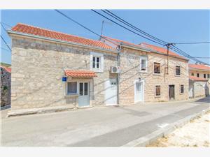 Stone house Split and Trogir riviera,Book  Jozo From 7 €