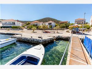 Beachfront accommodation Split and Trogir riviera,Book  Nemo From 13 €