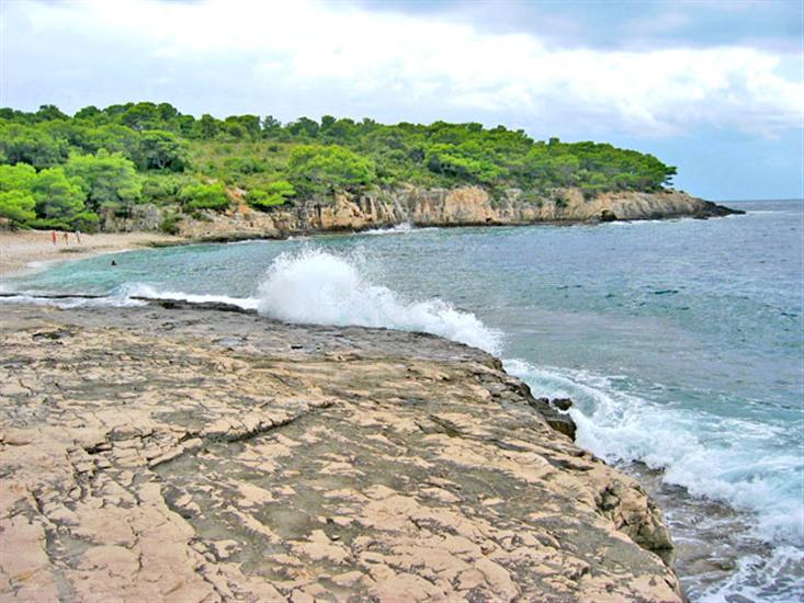 Srebrna strand - Vis sziget | Strandok Horvátországban