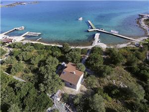 House Viola Zizanj - island Zizanj, Remote cottage, Size 30.00 m2, Airline distance to the sea 15 m