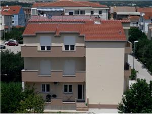 Appartement Split en Trogir Riviera,Reserveren  Lavanda Vanaf 8 €