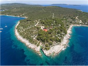 Villa Middle Dalmatian islands,Book  Dvori From 79 €