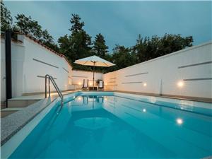 Privatunterkunft mit Pool Riviera von Rijeka und Crikvenica,Buchen  Zdenka Ab 25 €