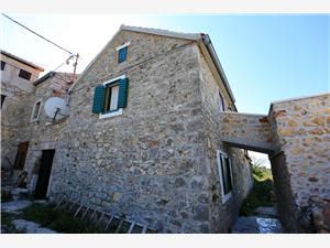 Stone house North Dalmatian islands,Book  Bongo From 56 €