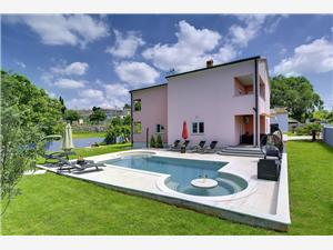 Casa Paus Barban, Dimensioni 280,00 m2, Alloggi con piscina