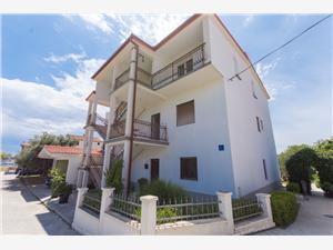 Lägenhet Split och Trogirs Riviera,Boka  Lorenzo Från 311 SEK