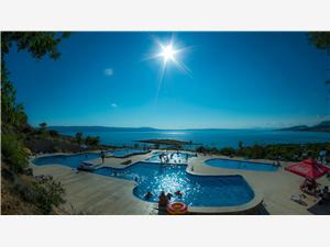 Accommodatie met zwembad De Crikvenica Riviera en Rijeka,Reserveren  Klenovica Vanaf 16 €