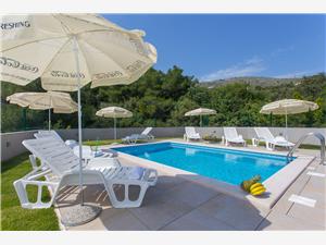 Accommodation with pool Split and Trogir riviera,Book  Honey From 51 €