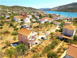 Apartment Split and Trogir riviera,Book  Olive From 17 €