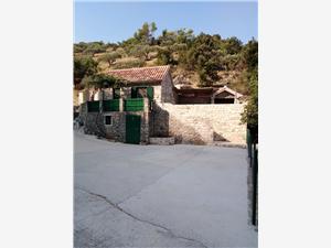 Üdülőházak Közép-Dalmácia szigetei,Foglaljon  CVITINA From 3741 Ft