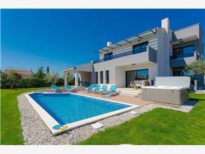 Villa Grande Porec, Size 178.00 m2, Accommodation with pool