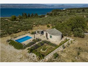 Dům Magical Island Mirca - ostrov Brac, Kamenný dům, Prostor 30,00 m2, Soukromé ubytování s bazénem