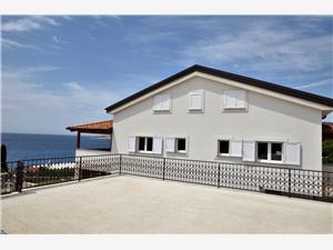 Appartementen Villa Sofia Martinscica - eiland Cres, Kwadratuur 110,00 m2, Lucht afstand tot de zee 100 m
