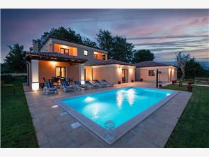 Villa Re Svetvincenat, Superficie 300,00 m2, Hébergement avec piscine
