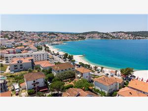 Boende vid strandkanten Split och Trogirs Riviera,Boka  Vice Från 170 SEK