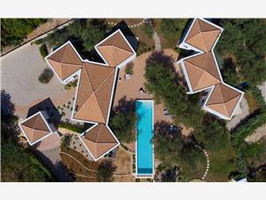 Apartmán Margari Villas Krk - ostrov Krk, Rozloha 170,00 m2, Ubytovanie s bazénom, Vzdušná vzdialenosť od centra miesta 100 m