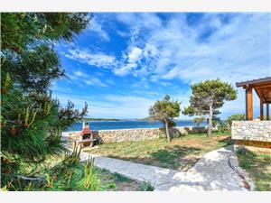 Beachfront accommodation North Dalmatian islands,Book  1 From 17 €
