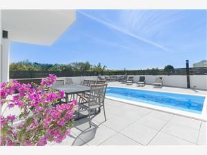 Accommodatie met zwembad Sibenik Riviera,Reserveren  Luxe Vanaf 67 €