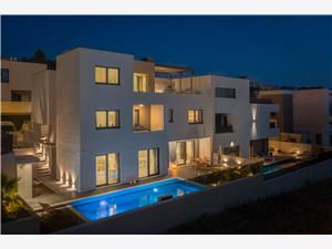 Villa Split en Trogir Riviera,Reserveren  Toma Vanaf 116 €