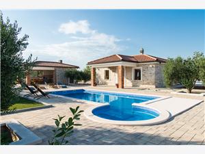 Villa Lunis Dalmatie, Maison de pierres, Maison isolée, Superficie 60,00 m2