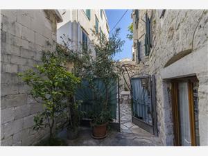 Appartamento Riviera di Spalato e Trogir (Traù),Prenoti  Taida Da 15 €
