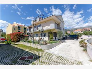 Apartment Split and Trogir riviera,Book  Sea From 9 €