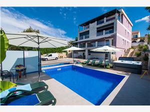 Accommodation with pool North Dalmatian islands,Book  Jezera From 17 €