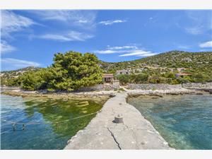 Beachfront accommodation North Dalmatian islands,Book  Rei From 17 €